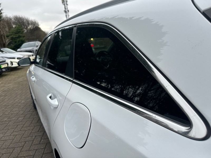 2025 (25) KIA CEED 1.5T GDi ISG 138 3 5dr 4938361