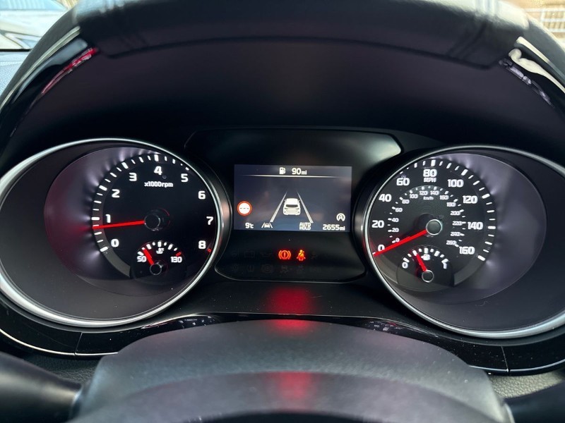 2025 (25) KIA CEED 1.5T GDi ISG 138 GT-Line 5dr 4900945