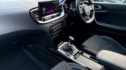 2025 (25) KIA CEED 1.5T GDi ISG 138 GT-Line 5dr 4900956