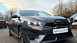 2025 (25) KIA CEED 1.5T GDi ISG 138 GT-Line 5dr 4900962