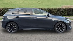 2025 (25) KIA CEED 1.5T GDi ISG 138 GT-Line 5dr 4900930