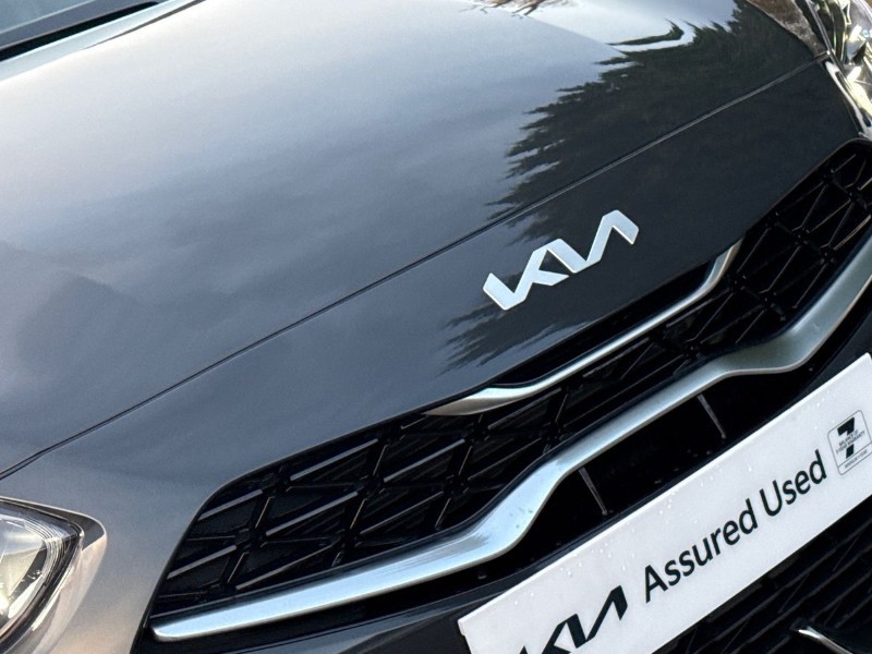 2025 (25) KIA CEED 1.5T GDi ISG 138 GT-Line 5dr 4900961