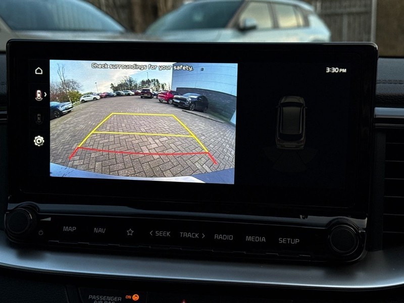 2025 (25) KIA CEED 1.5T GDi ISG 138 GT-Line 5dr 4900949