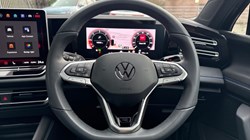 2025 (25) VOLKSWAGEN TIGUAN 2.0 TDI R-Line 5dr DSG 4872194