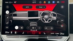 2025 (25) VOLKSWAGEN TIGUAN 2.0 TDI R-Line 5dr DSG 4872203