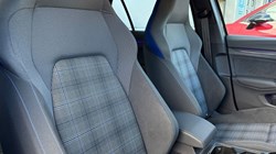 2024 (24) VOLKSWAGEN GOLF 1.4 TSI GTE 5dr DSG 4505645