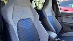 2023 (73) VOLKSWAGEN GOLF 2.0 TSI 320 R 4Motion 5dr DSG 4560100