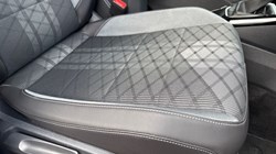 2025 (25) VOLKSWAGEN T-ROC 2.0 TDI 150 EVO R-Line 5dr DSG 4503314