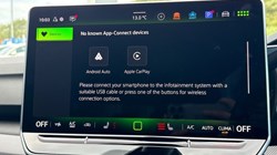 2025 (25) VOLKSWAGEN GOLF 2.0 TSI 300 R 5dr 4MOTION DSG 4539452