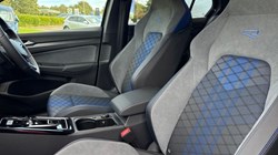 2025 (25) VOLKSWAGEN GOLF 2.0 TSI 300 R 5dr 4MOTION DSG 4539459