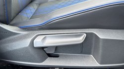 2025 (25) VOLKSWAGEN GOLF 2.0 TSI 300 R 5dr 4MOTION DSG 4539441