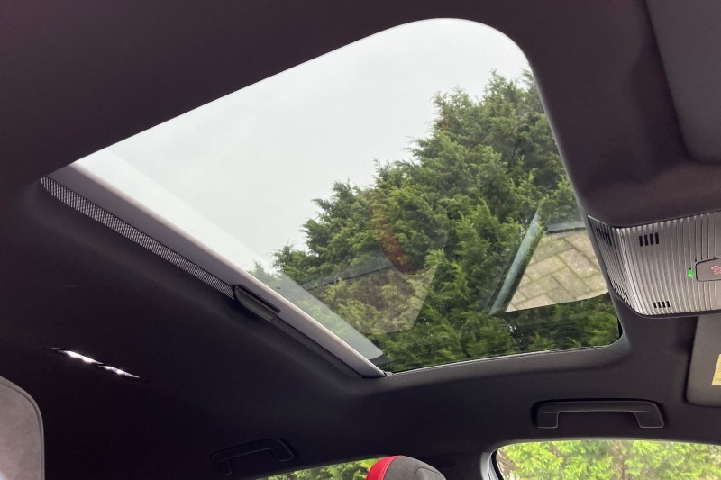 2025 (25) VOLKSWAGEN GOLF 2.0 TSI 300 GTI Clubsport 5dr DSG 4888555