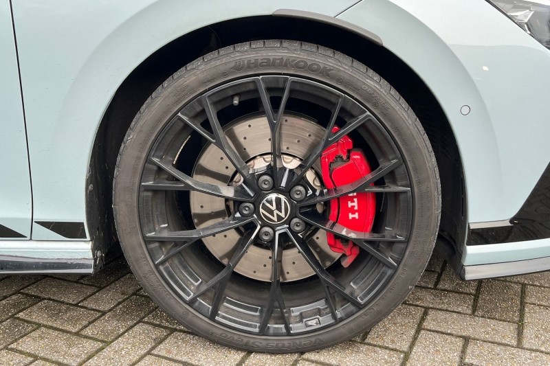 2025 (25) VOLKSWAGEN GOLF 2.0 TSI 300 GTI Clubsport 5dr DSG 4888553