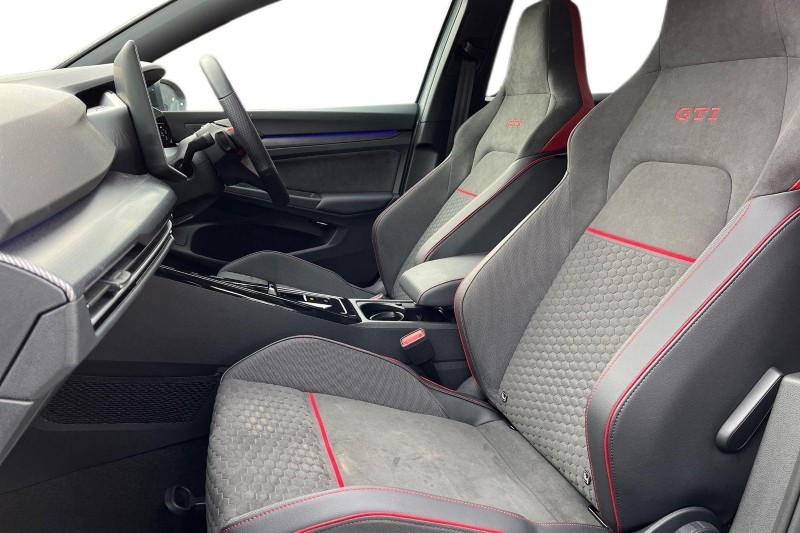 2025 (25) VOLKSWAGEN GOLF 2.0 TSI 300 GTI Clubsport 5dr DSG 4888548