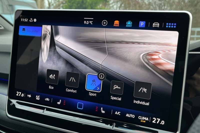 2025 (25) VOLKSWAGEN GOLF 2.0 TSI 300 GTI Clubsport 5dr DSG 4888573