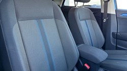 2018 (18) VOLKSWAGEN T-ROC 1.0 TSI Design 5dr 4580348