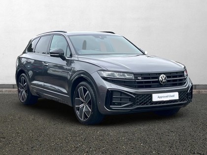 2025 (25) VOLKSWAGEN TOUAREG 3.0 V6 TDI 4Motion 286 Black Edition 5dr Tip Auto