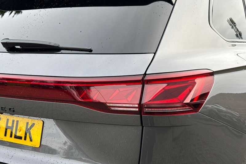 2025 (75) VOLKSWAGEN TOUAREG 3.0 V6 TDI 4Motion 286 Black Edition 5dr Tip Auto 4907783