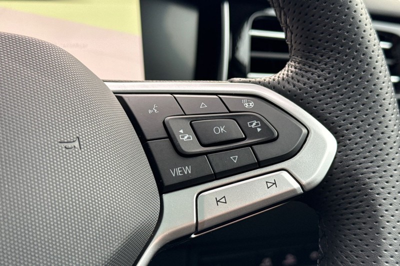 2025 (75) VOLKSWAGEN TOUAREG 3.0 V6 TDI 4Motion 286 Black Edition 5dr Tip Auto 4891550