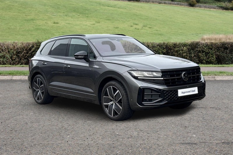 2025 (75) VOLKSWAGEN TOUAREG 3.0 V6 TDI 4Motion 286 Black Edition 5dr Tip Auto