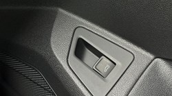 2025 (75) VOLKSWAGEN TOUAREG 3.0 V6 TDI 4Motion 286 Black Edition 5dr Tip Auto 4891577