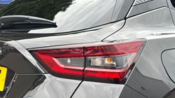 2022 (22) NISSAN JUKE 1.6 Hybrid Premiere Edition 5dr Auto 4598694