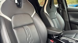 2022 (22) NISSAN JUKE 1.6 Hybrid Premiere Edition 5dr Auto 4598671