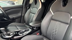 2022 (22) NISSAN JUKE 1.6 Hybrid Premiere Edition 5dr Auto 4598686