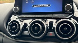 2022 (22) NISSAN JUKE 1.6 Hybrid Premiere Edition 5dr Auto 4598683