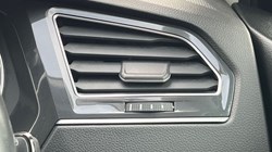 2019 (19) VOLKSWAGEN TIGUAN 1.5 TSi EVO 130 Match 5dr 4703965