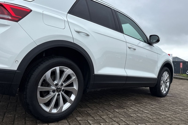 2024 (74) VOLKSWAGEN T-ROC 1.5 TSI Match 5dr DSG 4635931
