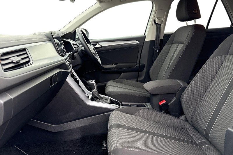 2024 (74) VOLKSWAGEN T-ROC 1.5 TSI Match 5dr DSG 4635901