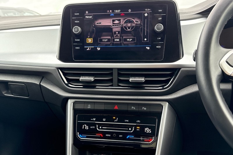 2024 (74) VOLKSWAGEN T-ROC 1.5 TSI Match 5dr DSG 4635923