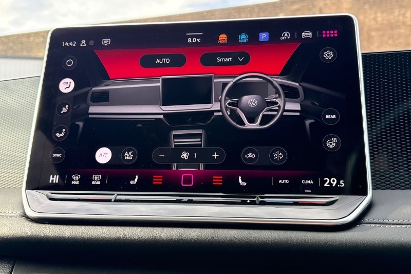 2024 (74) VOLKSWAGEN TIGUAN 1.5 eTSI 150 Match 5dr DSG 5075195