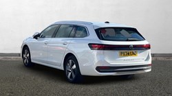2024 (74) VOLKSWAGEN PASSAT 1.5 TSI eHybrid Life 5dr DSG 1