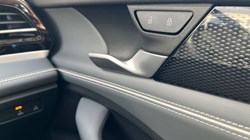 2024 (74) VOLKSWAGEN PASSAT 1.5 TSI eHybrid Life 5dr DSG 4581022