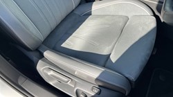 2024 (74) VOLKSWAGEN PASSAT 1.5 TSI eHybrid Life 5dr DSG 4580991