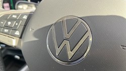 2024 (74) VOLKSWAGEN PASSAT 1.5 TSI eHybrid Life 5dr DSG 4581021