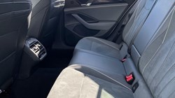 2024 (74) VOLKSWAGEN PASSAT 1.5 TSI eHybrid Life 5dr DSG 4580980