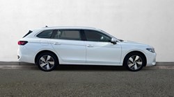 2024 (74) VOLKSWAGEN PASSAT 1.5 TSI eHybrid Life 5dr DSG 4580981