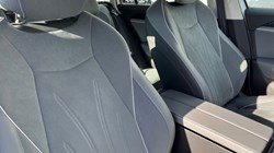 2024 (74) VOLKSWAGEN PASSAT 1.5 TSI eHybrid Life 5dr DSG 4580992