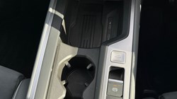 2024 (74) VOLKSWAGEN PASSAT 1.5 TSI eHybrid Life 5dr DSG 4581023