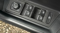 2023 (73) VOLKSWAGEN T-ROC 1.5 TSI R-Line 5dr 5040933