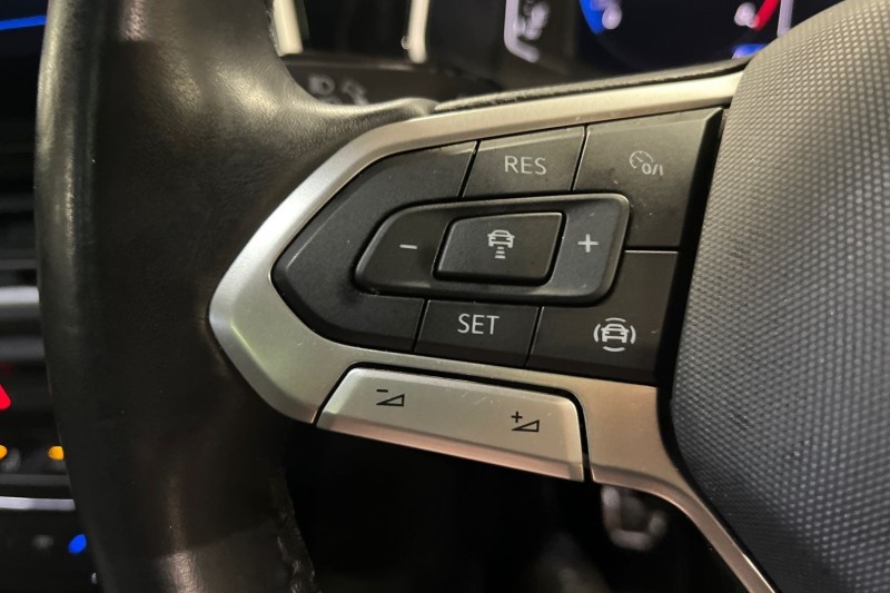 2023 (73) VOLKSWAGEN T-ROC 1.5 TSI R-Line 5dr 4744772