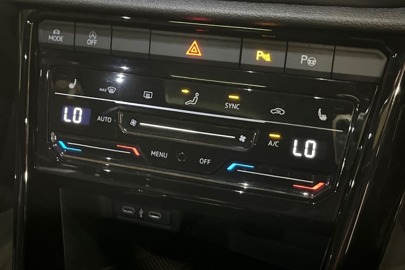 2023 (73) VOLKSWAGEN T-ROC 1.5 TSI R-Line 5dr 4744780