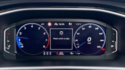 2023 (73) VOLKSWAGEN T-ROC 1.5 TSI R-Line 5dr 5040939