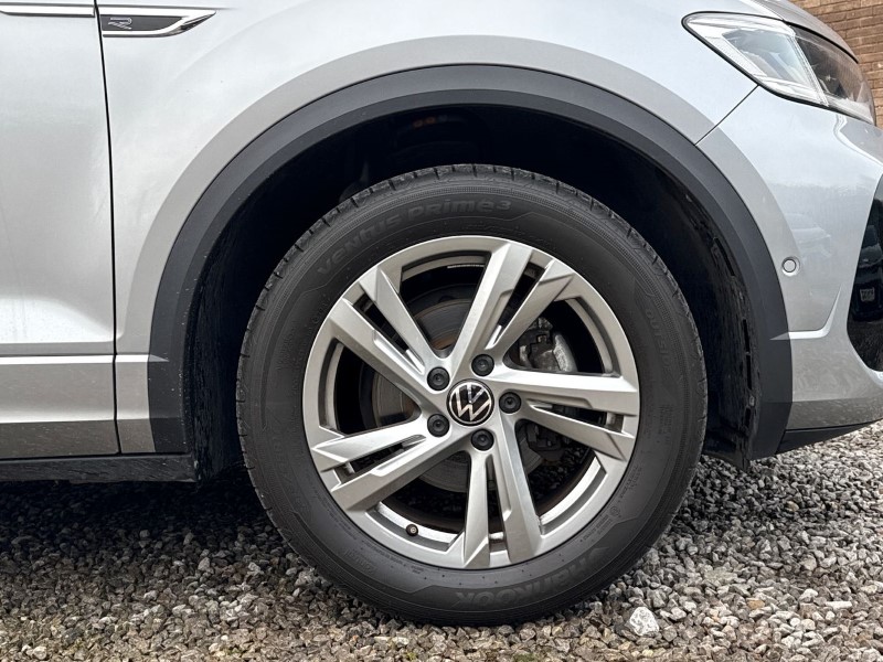 2023 (73) VOLKSWAGEN T-ROC 1.5 TSI R-Line 5dr 5040929