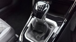 2023 (73) VOLKSWAGEN T-ROC 1.5 TSI R-Line 5dr 5040948