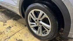 2023 (73) VOLKSWAGEN T-ROC 1.5 TSI R-Line 5dr 4744791