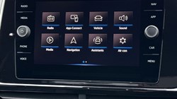 2023 (73) VOLKSWAGEN T-ROC 1.5 TSI R-Line 5dr 5040941